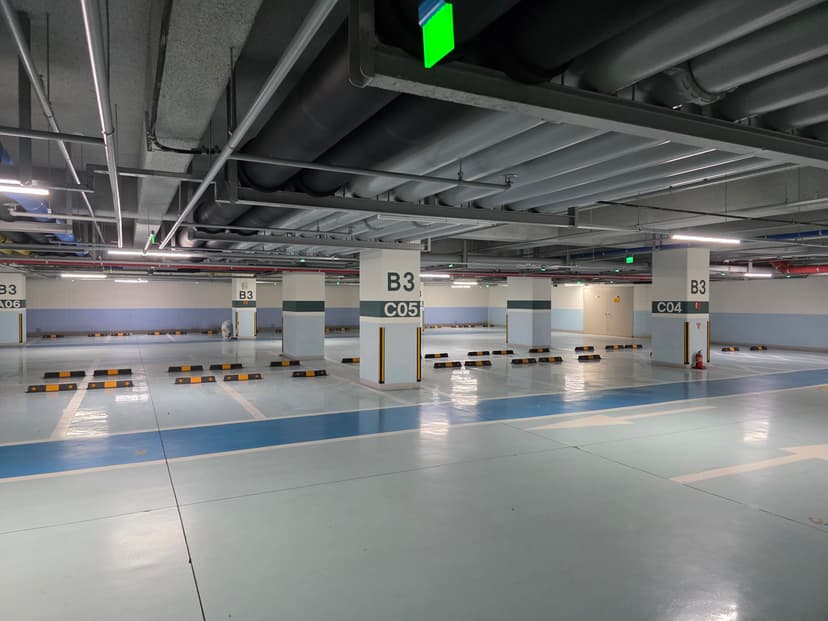 버터플라이시티 주차장 전경 8